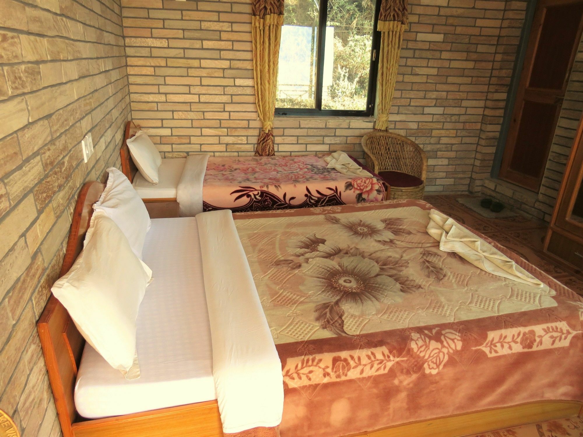 Lake Vision Guesthouse Pokhara Esterno foto
